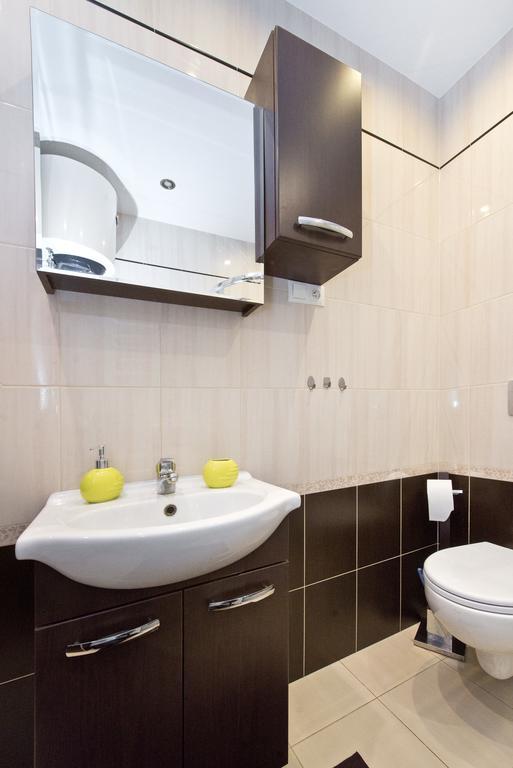 Gdanskie Apartamenty - Apartamenty - Dluga Z Widokiem Na Ratusz I Nad Motlawa Zimmer foto